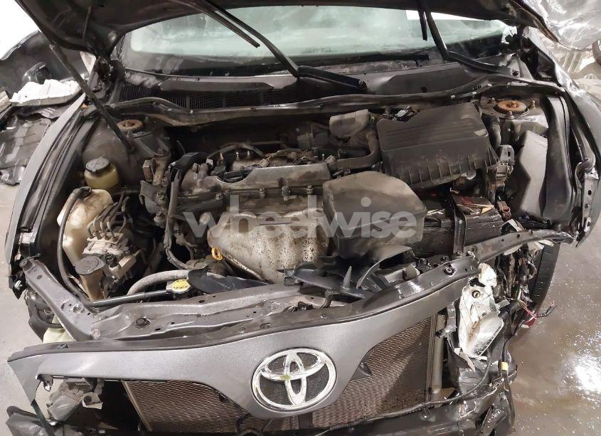 Photo 10 of 2011 Toyota Camry LE (VIN 4T1BF3EK8BU219511)
