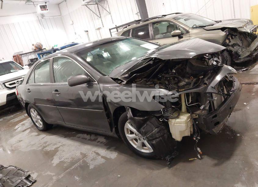 Photo 14 of 2011 Toyota Camry LE (VIN 4T1BF3EK8BU219511)