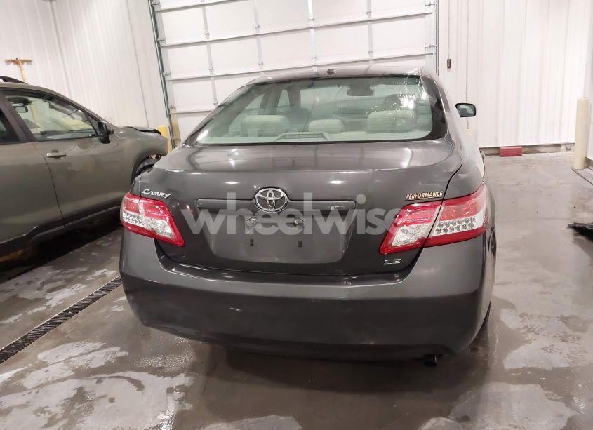 Photo 17 of 2011 Toyota Camry LE (VIN 4T1BF3EK8BU219511)