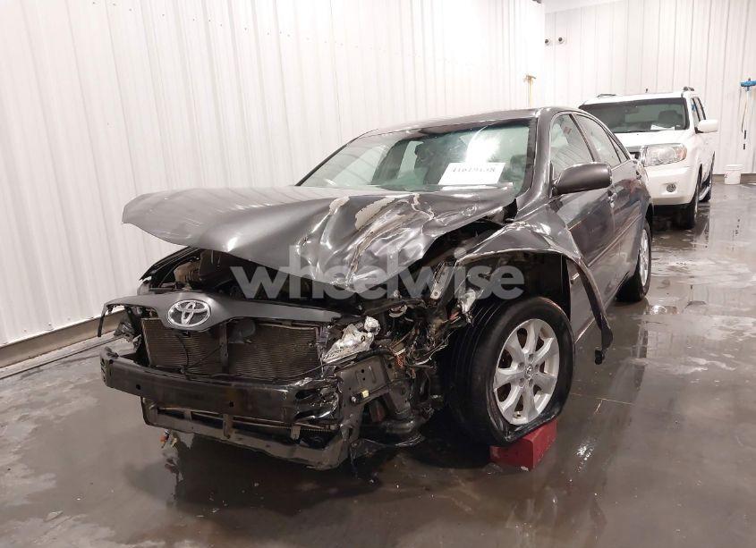 Photo 6 of 2011 Toyota Camry LE (VIN 4T1BF3EK8BU219511)