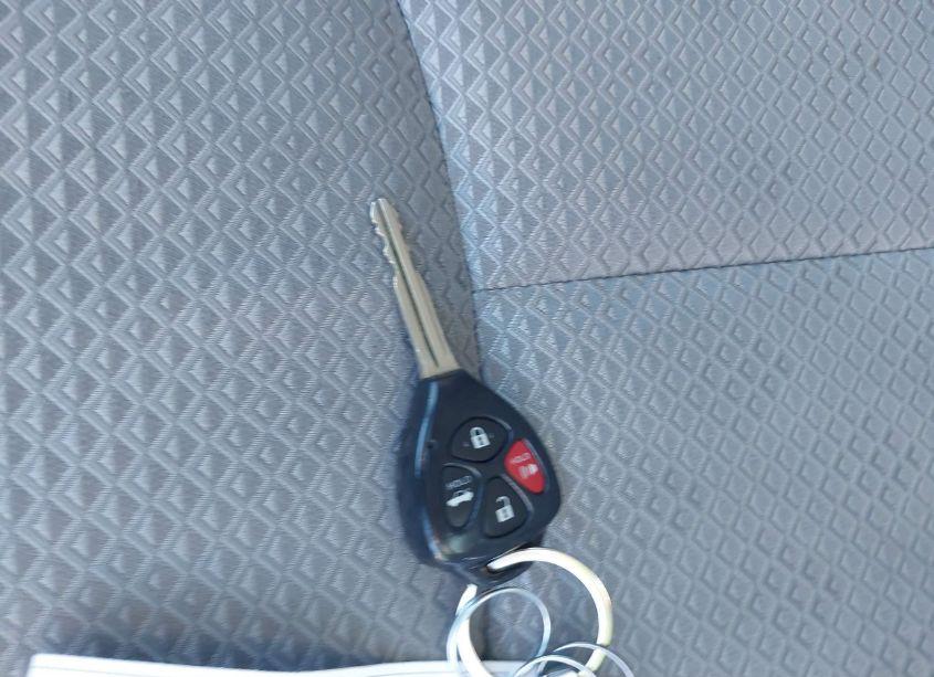 Photo 11 of 2011 Toyota Camry SE (VIN 4T1BF3EK8BU230038)