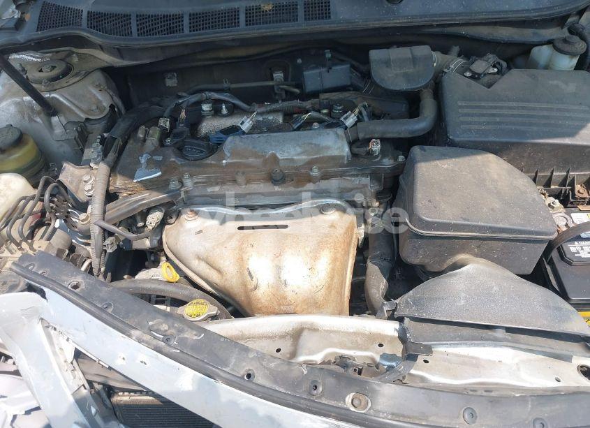 Photo 10 of 2011 Toyota Camry LE (VIN 4T1BF3EK8BU232338)