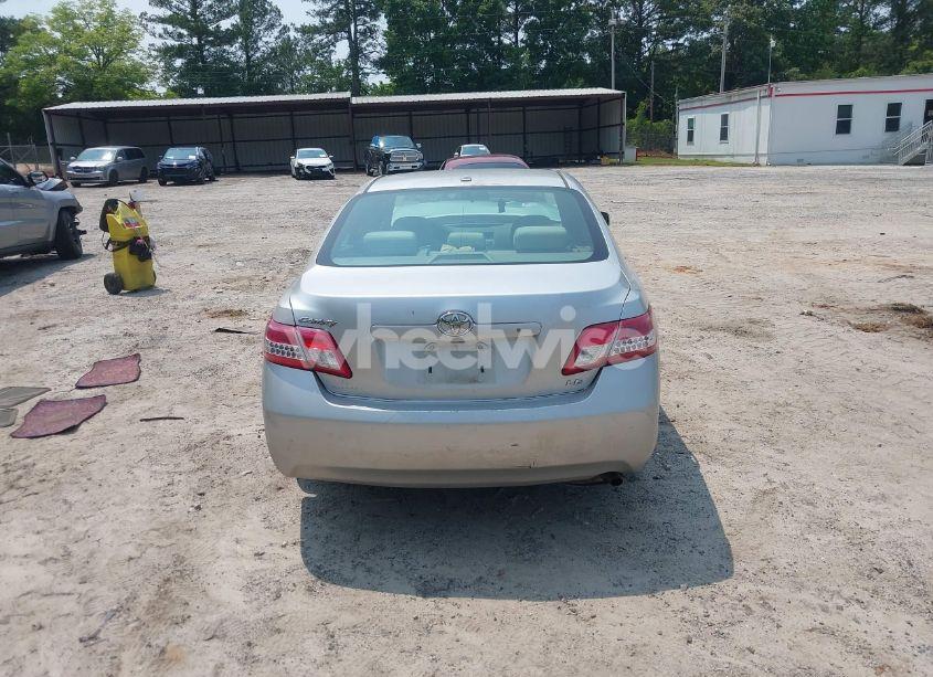 Photo 16 of 2011 Toyota Camry LE (VIN 4T1BF3EK8BU232338)