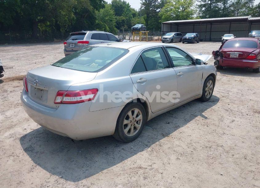 Photo 4 of 2011 Toyota Camry LE (VIN 4T1BF3EK8BU232338)