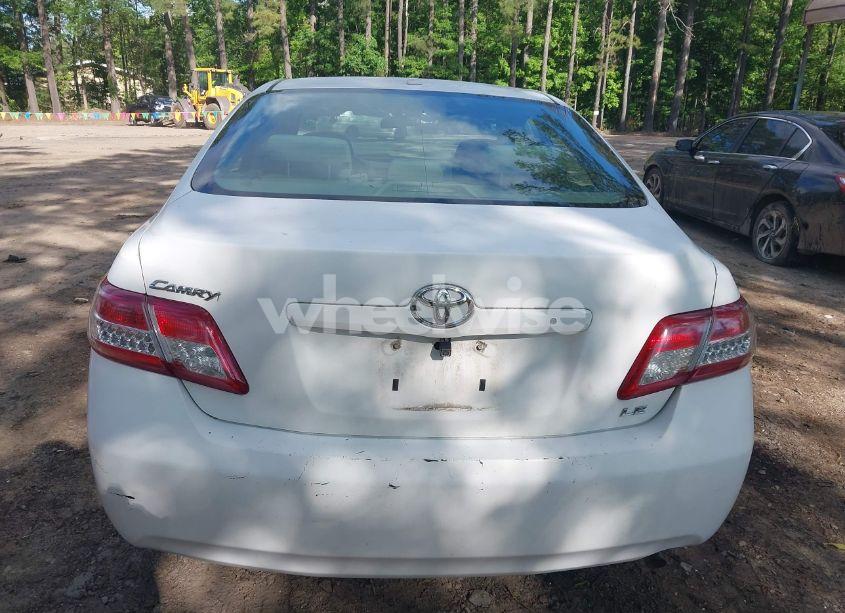 Photo 17 of 2011 Toyota Camry LE (VIN 4T1BF3EK8BU591527)
