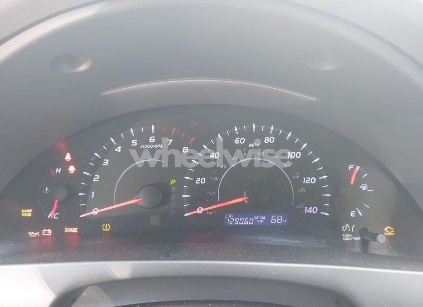 Photo 7 of 2011 Toyota Camry LE (VIN 4T1BF3EK8BU591527)