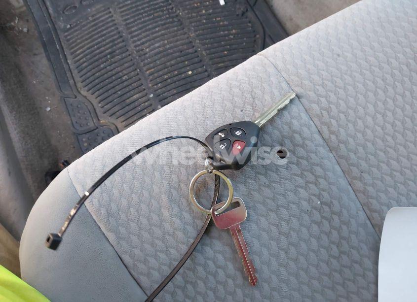 Photo 11 of 2011 Toyota Camry SE/LE/XLE (VIN 4T1BF3EK8BU607435)