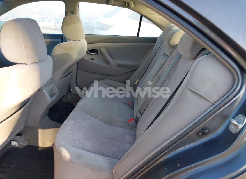 Photo 8 of 2011 Toyota Camry SE/LE/XLE (VIN 4T1BF3EK8BU607435)