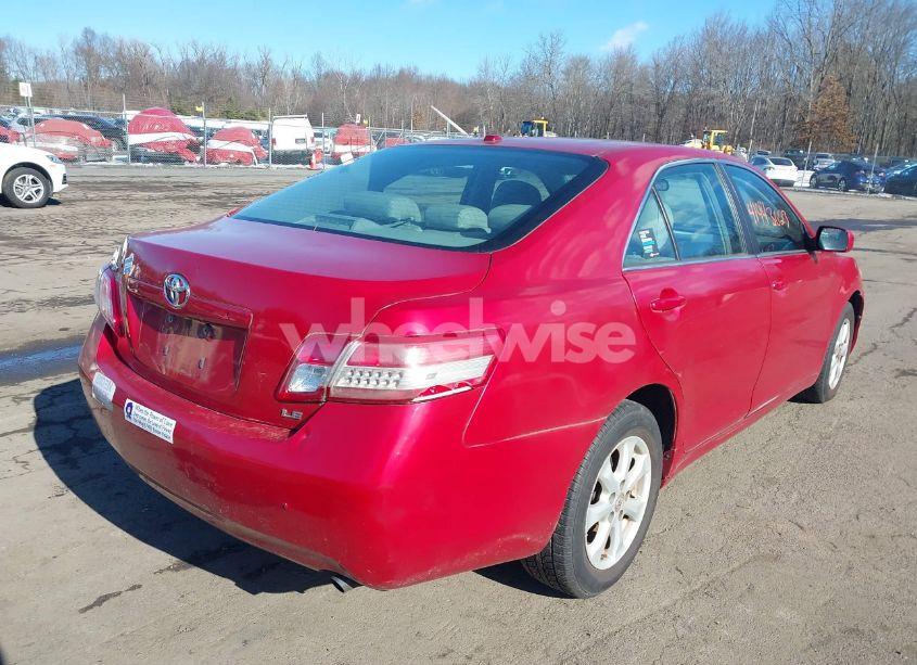 Photo 4 of 2011 Toyota Camry LE (VIN 4T1BF3EK8BU631489)
