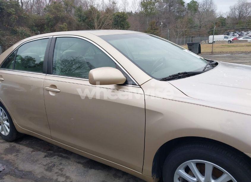 Photo 12 of 2011 Toyota Camry XLE (VIN 4T1BF3EK8BU634781)