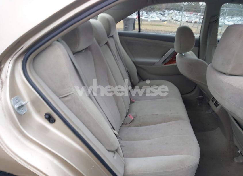 Photo 8 of 2011 Toyota Camry XLE (VIN 4T1BF3EK8BU634781)