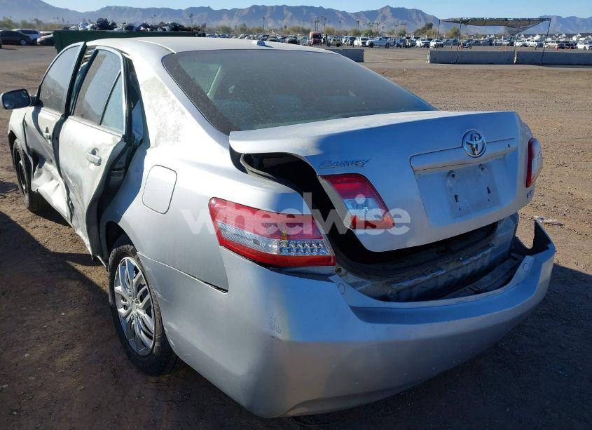 Photo 6 of 2011 Toyota Camry LE (VIN 4T1BF3EK8BU637910)