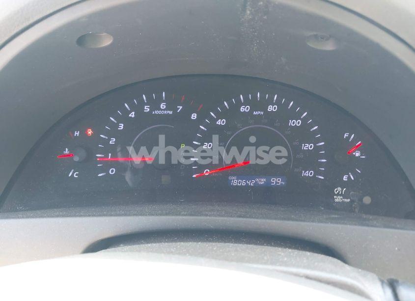 Photo 7 of 2011 Toyota Camry LE (VIN 4T1BF3EK8BU648566)