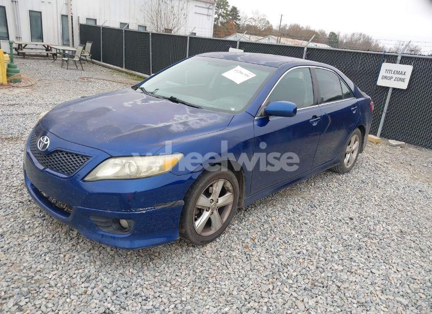Photo 2 of 2011 Toyota Camry SE (VIN 4T1BF3EK8BU659504)