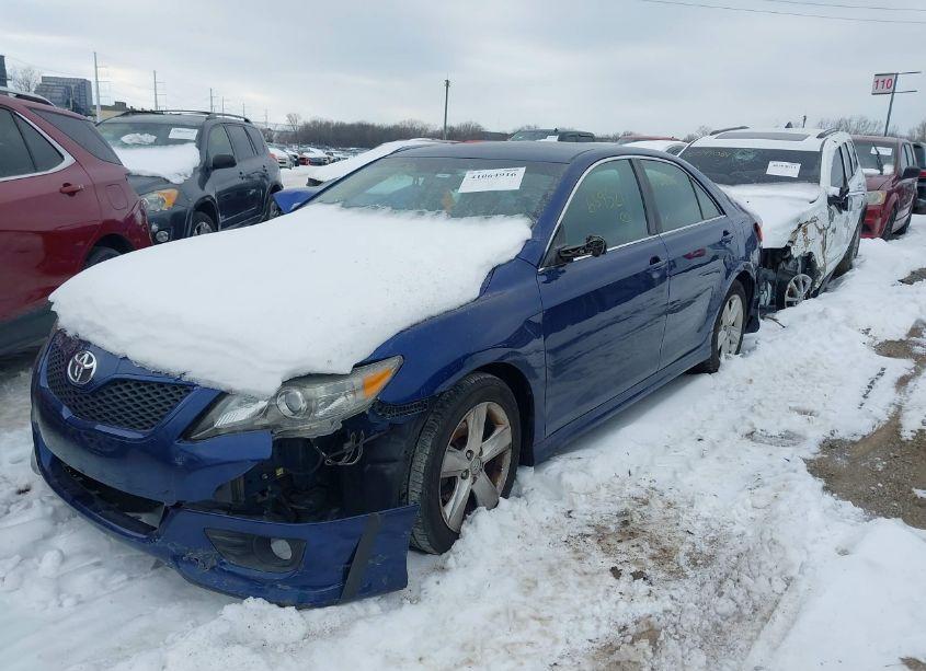 Photo 2 of 2011 Toyota Camry SE (VIN 4T1BF3EK8BU659521)