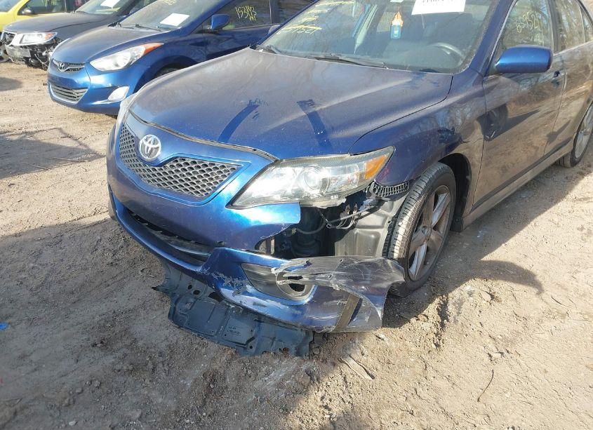 Photo 6 of 2011 Toyota Camry SE (VIN 4T1BF3EK8BU659521)