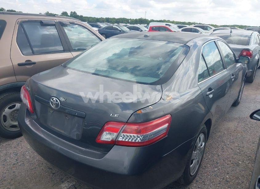 Photo 4 of 2011 Toyota Camry LE (VIN 4T1BF3EK8BU661351)