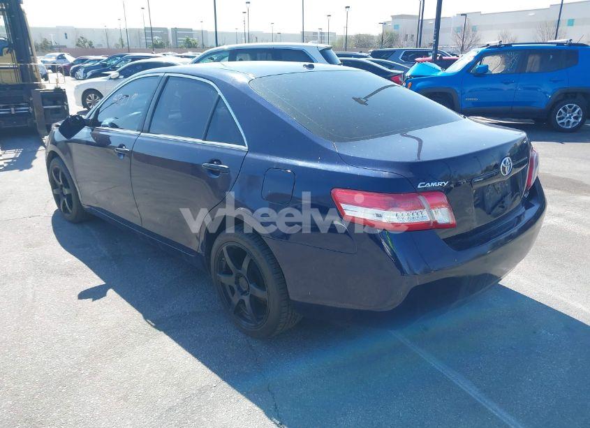 Photo 3 of 2011 Toyota Camry LE (VIN 4T1BF3EK8BU666470)