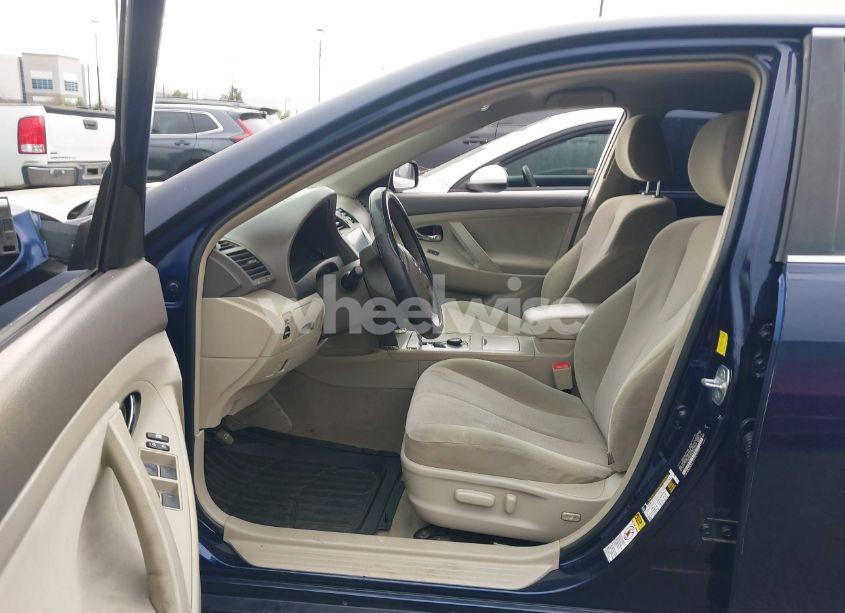 Photo 5 of 2011 Toyota Camry LE (VIN 4T1BF3EK8BU666470)