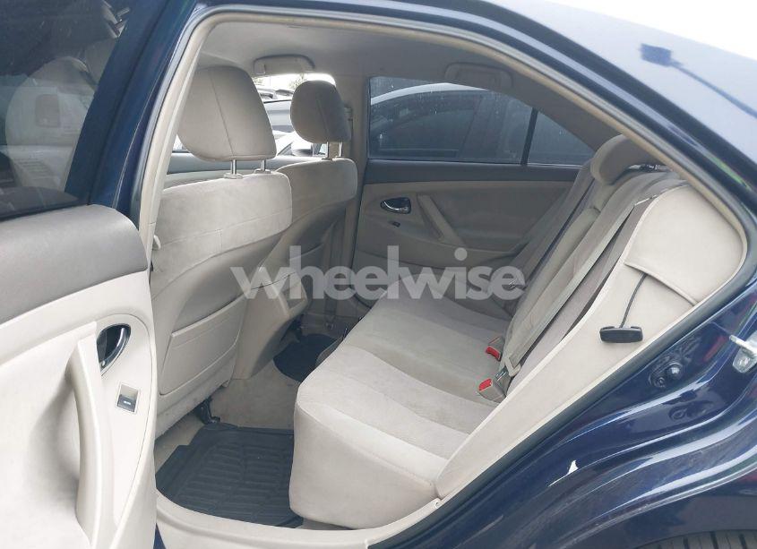 Photo 8 of 2011 Toyota Camry LE (VIN 4T1BF3EK8BU666470)