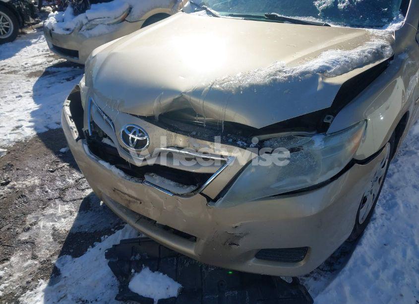 Photo 6 of 2011 Toyota Camry LE (VIN 4T1BF3EK8BU682362)