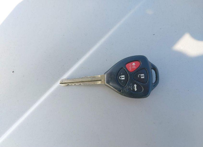 Photo 11 of 2011 Toyota Camry LE (VIN 4T1BF3EK8BU682829)