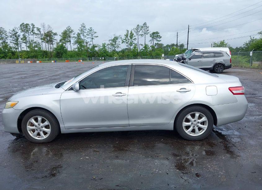 Photo 14 of 2011 Toyota Camry LE (VIN 4T1BF3EK8BU685892)