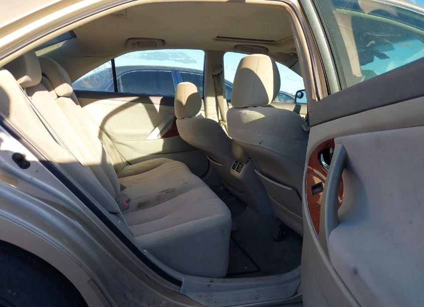 Photo 8 of 2011 Toyota Camry XLE (VIN 4T1BF3EK8BU692194)