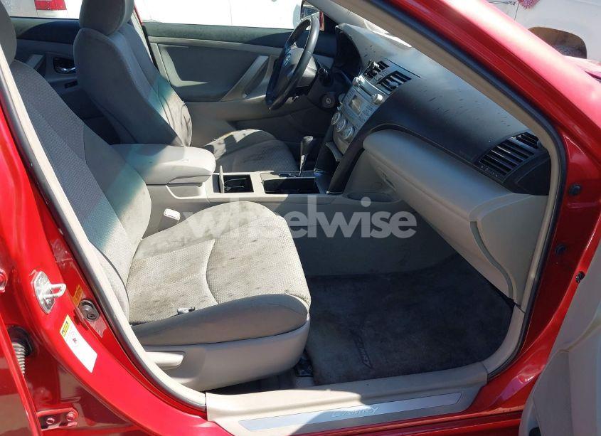 Photo 5 of 2011 Toyota Camry SE (VIN 4T1BF3EK8BU712444)