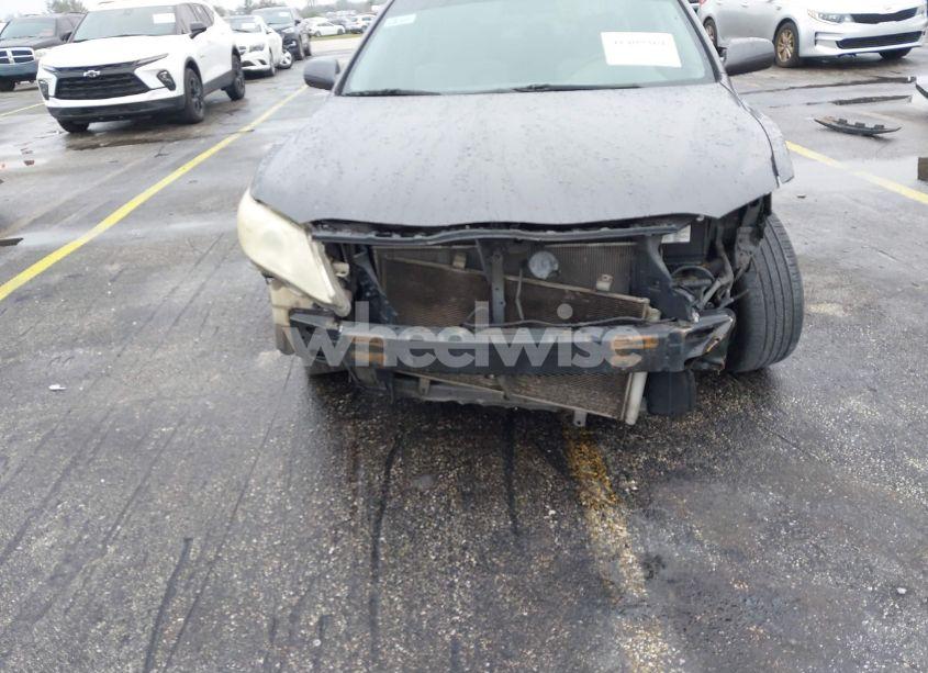 Photo 6 of 2011 Toyota Camry LE (VIN 4T1BF3EK8BU720799)