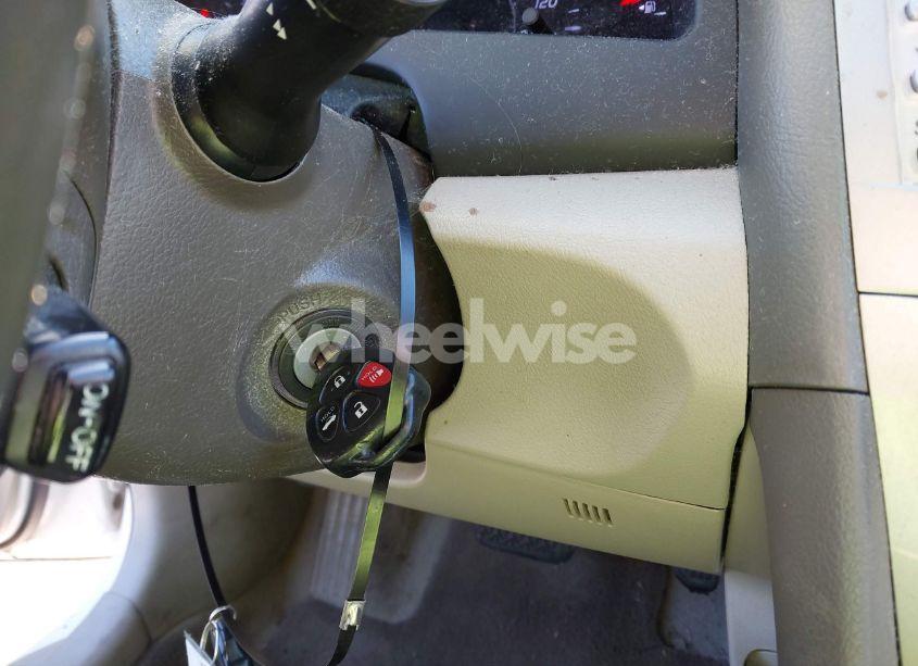 Photo 11 of 2011 Toyota Camry LE (VIN 4T1BF3EK8BU736159)