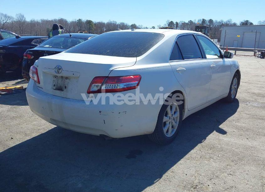 Photo 4 of 2011 Toyota Camry LE (VIN 4T1BF3EK8BU736159)
