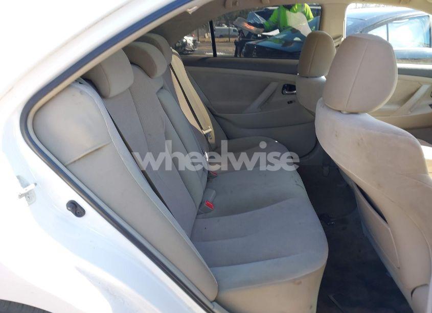 Photo 8 of 2011 Toyota Camry LE (VIN 4T1BF3EK8BU736159)