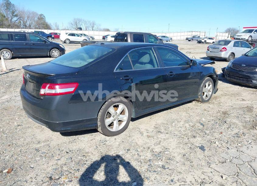 Photo 4 of 2011 Toyota Camry SE (VIN 4T1BF3EK8BU751549)