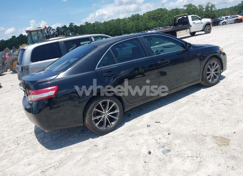 Photo 4 of 2011 Toyota Camry (VIN 4T1BF3EK8BU753513)