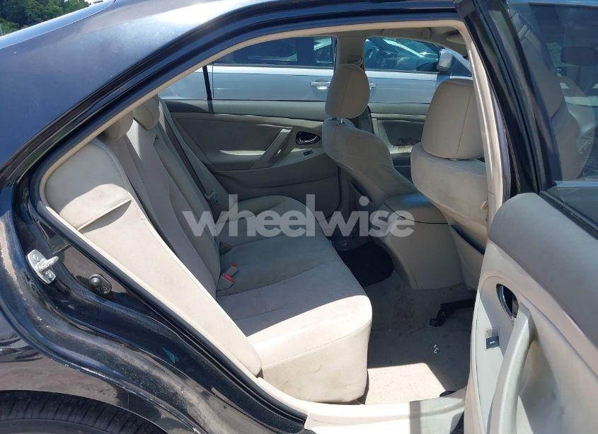 Photo 8 of 2011 Toyota Camry (VIN 4T1BF3EK8BU753513)