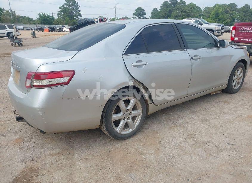 Photo 4 of 2011 Toyota Camry LE (VIN 4T1BF3EK8BU754094)