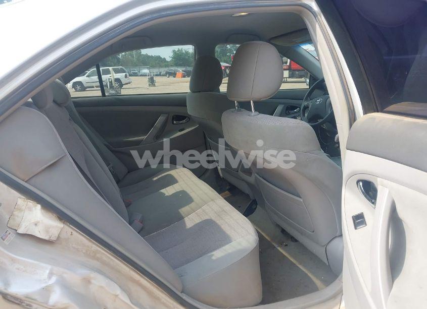 Photo 8 of 2011 Toyota Camry LE (VIN 4T1BF3EK8BU754094)