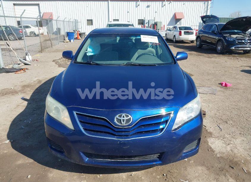 Photo 13 of 2011 Toyota Camry LE (VIN 4T1BF3EK8BU769064)