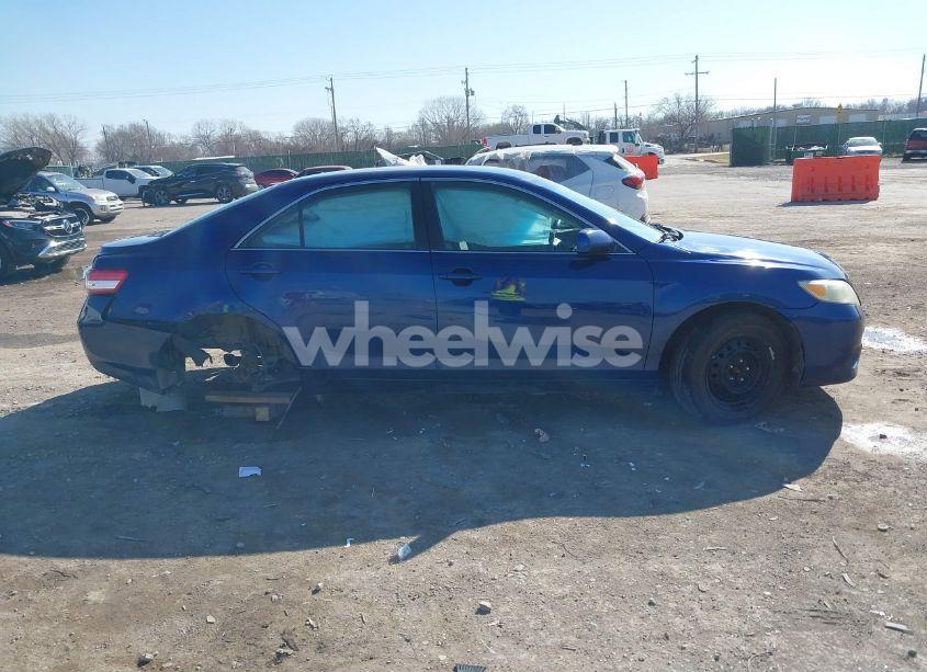 Photo 14 of 2011 Toyota Camry LE (VIN 4T1BF3EK8BU769064)