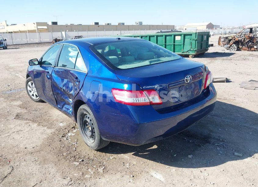 Photo 3 of 2011 Toyota Camry LE (VIN 4T1BF3EK8BU769064)