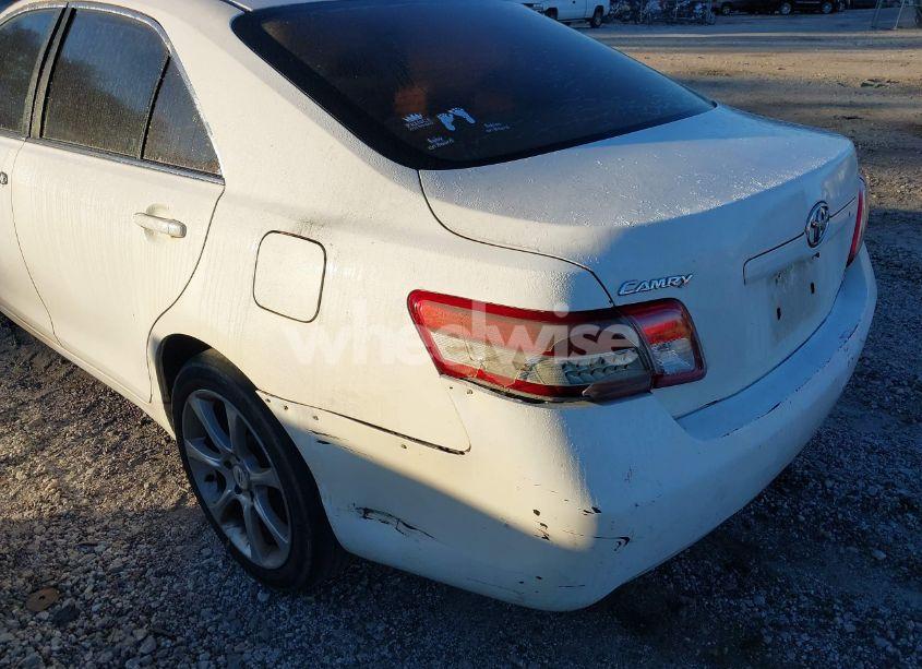 Photo 6 of 2011 Toyota Camry LE (VIN 4T1BF3EK8BU771199)