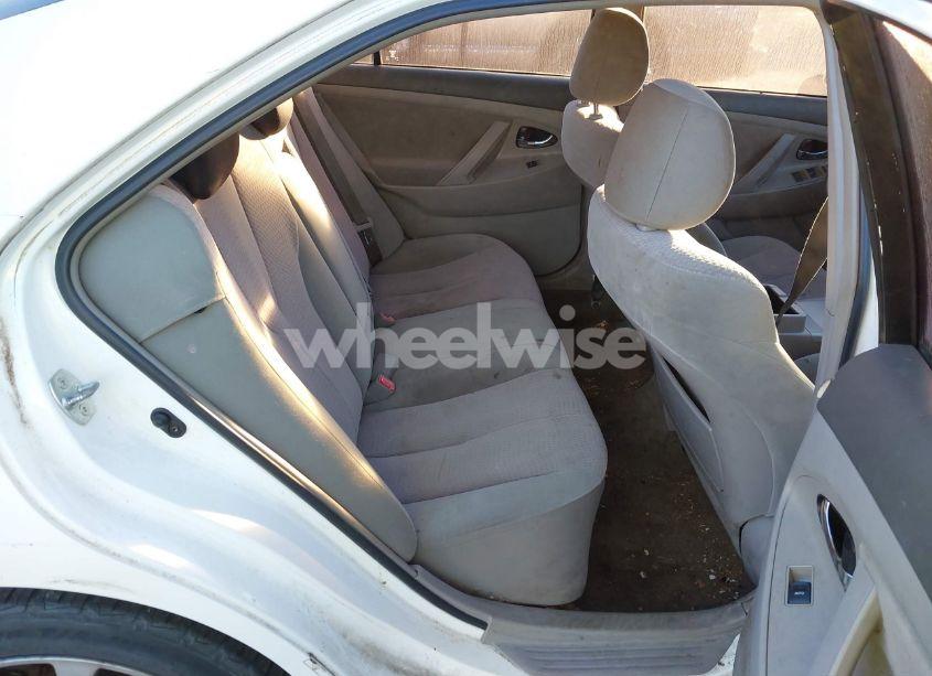 Photo 8 of 2011 Toyota Camry LE (VIN 4T1BF3EK8BU771199)