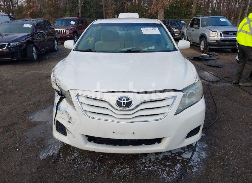 Photo 12 of 2011 Toyota Camry LE (VIN 4T1BF3EK8BU776273)