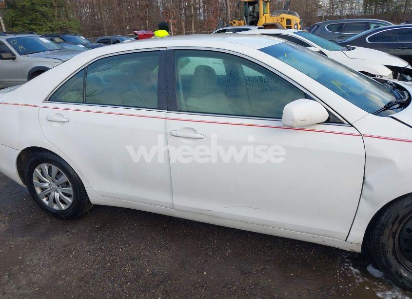 Photo 13 of 2011 Toyota Camry LE (VIN 4T1BF3EK8BU776273)