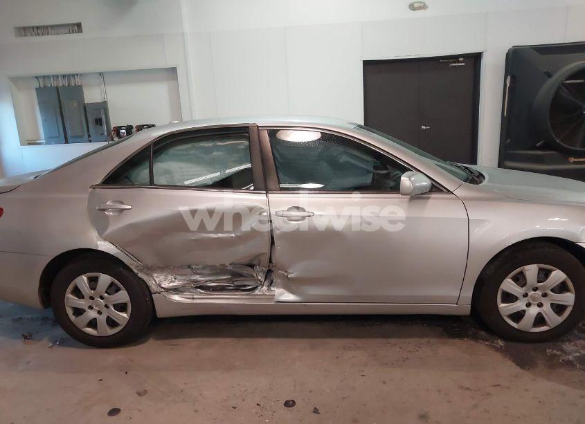 Photo 13 of 2010 Toyota Camry LE (VIN 4T1BF3EK9AU005934)