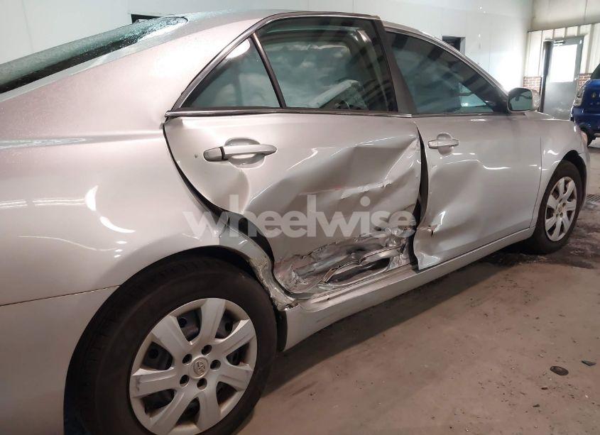 Photo 6 of 2010 Toyota Camry LE (VIN 4T1BF3EK9AU005934)