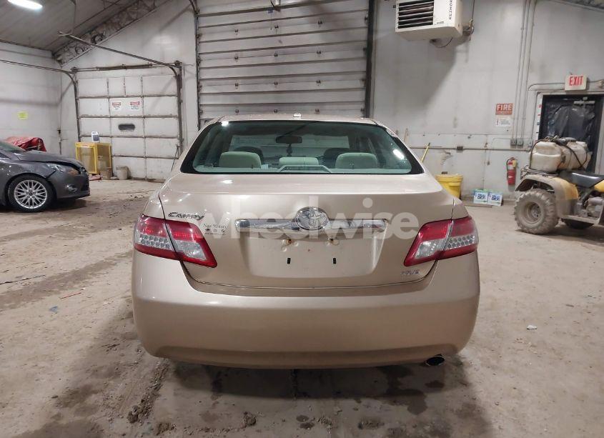 Photo 16 of 2010 Toyota Camry XLE (VIN 4T1BF3EK9AU015816)