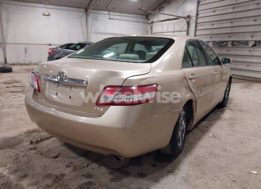 Photo 4 of 2010 Toyota Camry XLE (VIN 4T1BF3EK9AU015816)