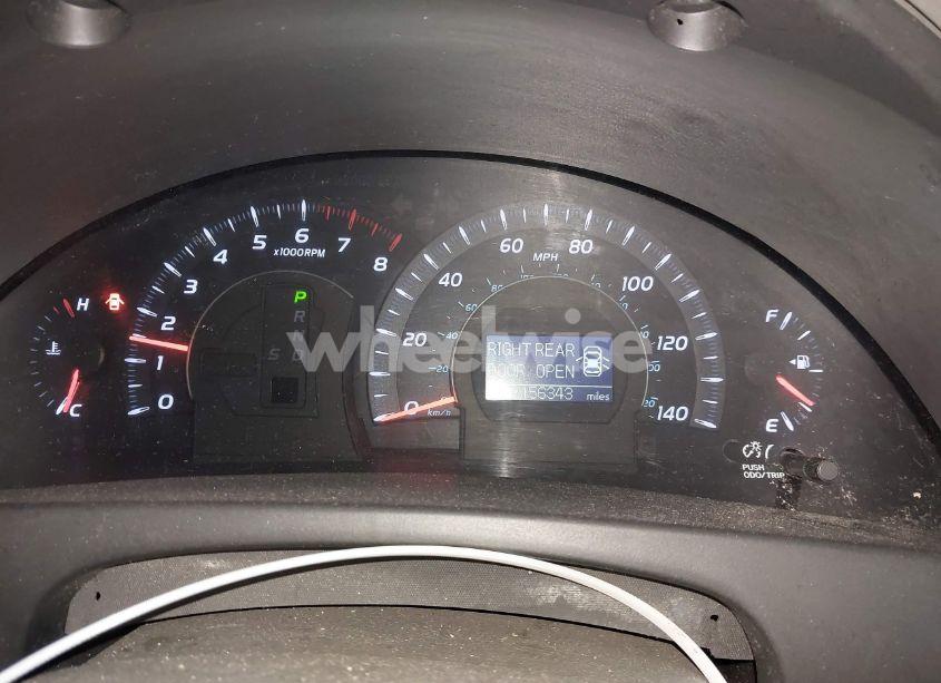 Photo 7 of 2010 Toyota Camry XLE (VIN 4T1BF3EK9AU015816)